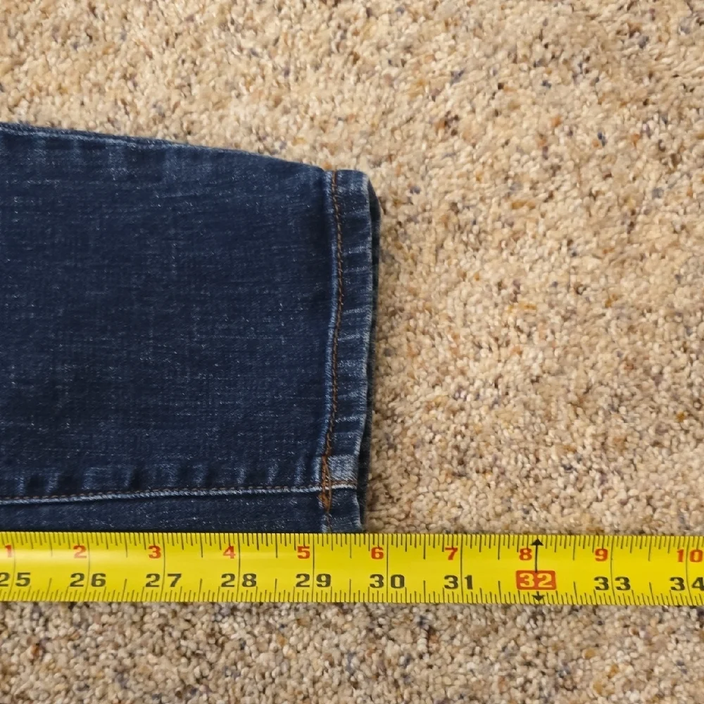 CAbi 5493 Dark Blue Skinny Jeans. Size 8